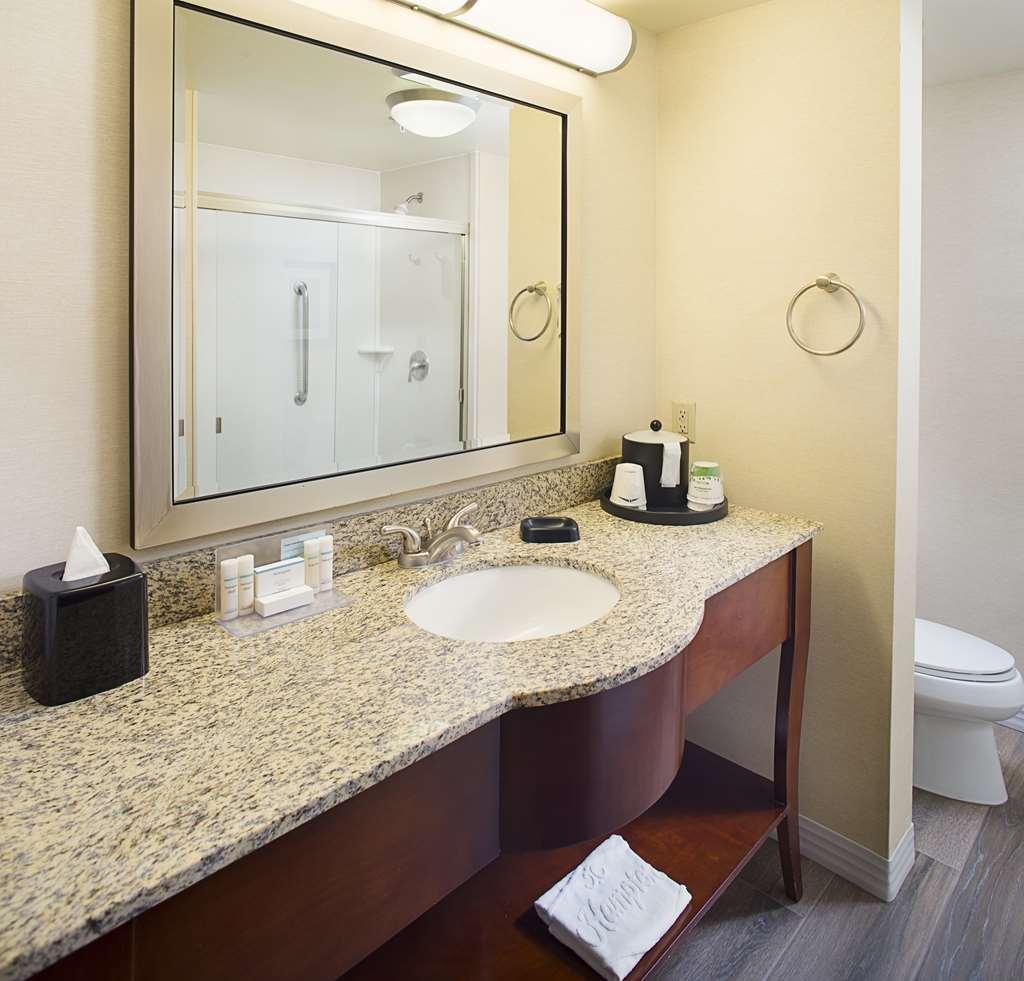 Hampton Inn & Suites - Mansfield Pokoj fotografie